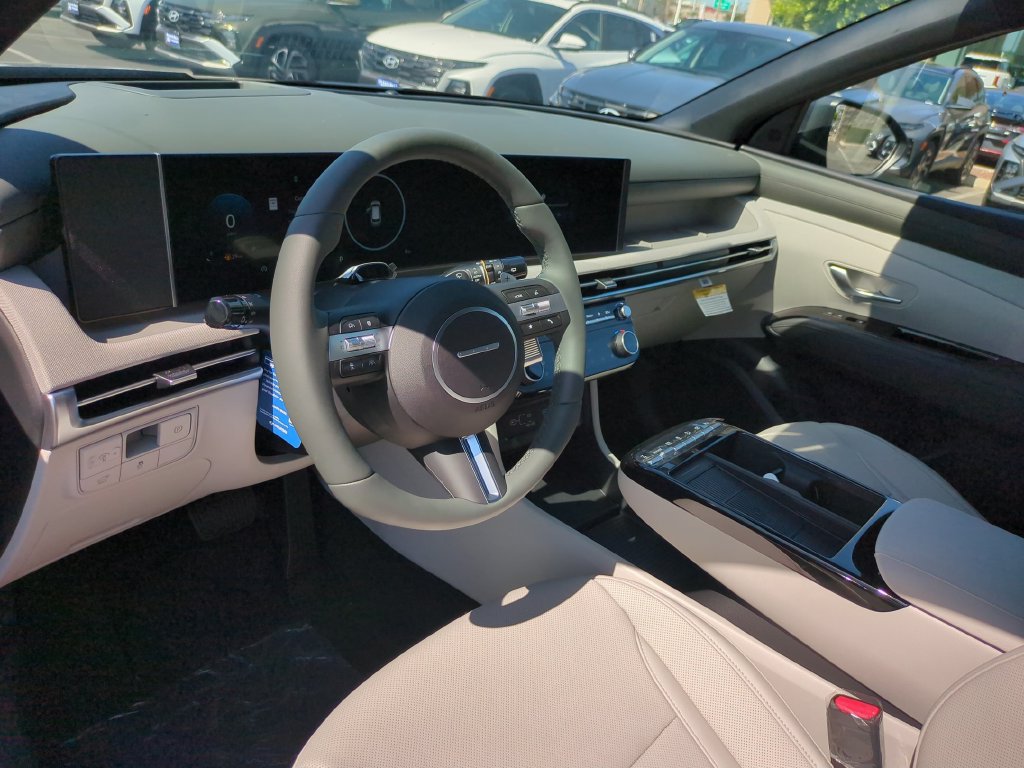 New 2026 Hyundai Tucson Limited AWD/4WD image 14