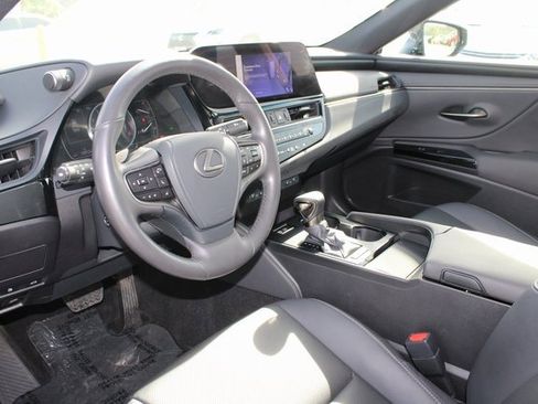 Certified 2023 Lexus ES 350 w/ Premium Package image 12