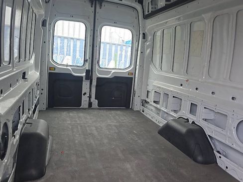 Used 2021 Ford Transit 250 148 High Roof Extended RWD image 7