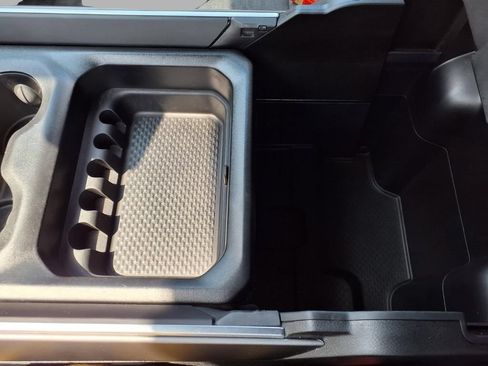Certified 2025 RAM 1500 Big Horn AWD/4WD image 11