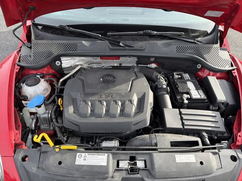 Used 2019 Volkswagen Beetle 2.0T S image 10