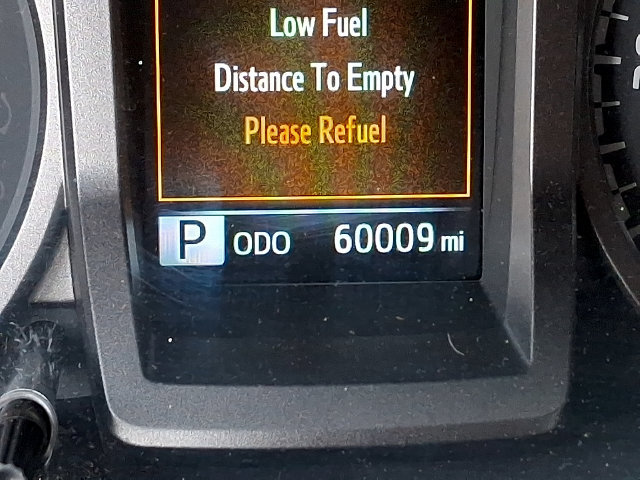 Used 2022 Toyota Tacoma TRD Sport w/ Technology Package AWD/4WD image 17