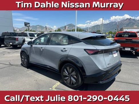 Used 2024 Nissan Ariya AWD image 8