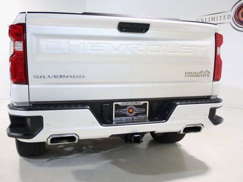 Used 2023 Chevrolet Silverado 1500 High Country image 25