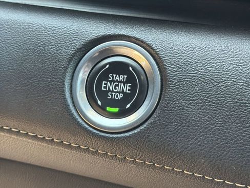 Certified 2021 Cadillac Escalade Sport image 36