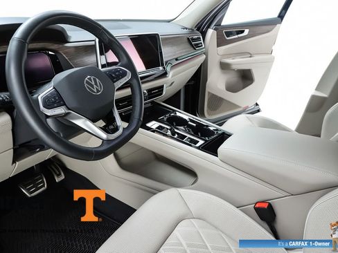 Used 2025 Volkswagen Atlas SEL Premium R-Line AWD/4WD image 58