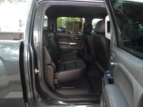 Used 2018 Chevrolet Silverado 1500 LT w/ All Star Edition RWD image 35