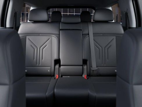 New 2026 Hyundai Santa Fe XRT AWD/4WD image 12