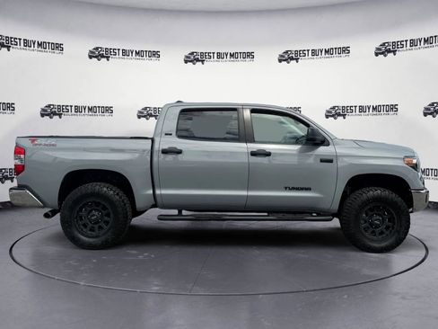 Used 2020 Toyota Tundra SR5 w/ SR5 Upgrade Package AWD/4WD image 9