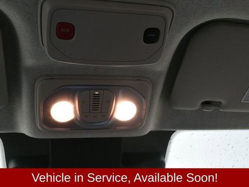 Used 2025 RAM ProMaster 2500 w/ Convenience Group image 18