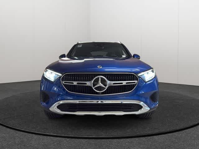 Certified 2026 Mercedes-Benz GLC 300 4MATIC image 2