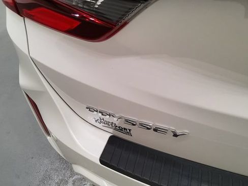 Used 2025 Honda Odyssey Touring image 47