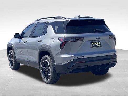 New 2026 Chevrolet Equinox RS w/ Convenience Package III FWD image 5