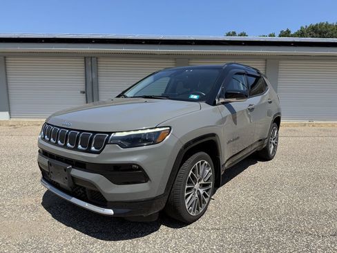 Used 2022 Jeep Compass Limited w/ Elite Group AWD/4WD image 1