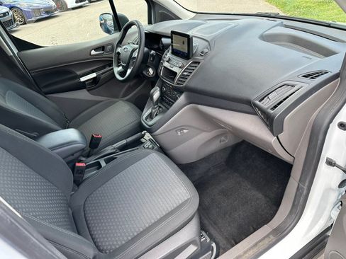 Used 2022 Ford Transit Connect XLT FWD image 15