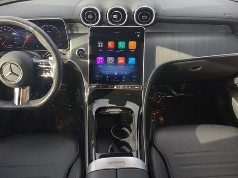 Certified 2025 Mercedes-Benz GLC 300 4MATIC image 19