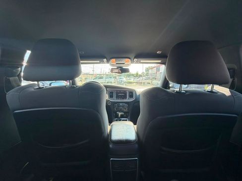 Used 2019 Dodge Charger R/T RWD image 21