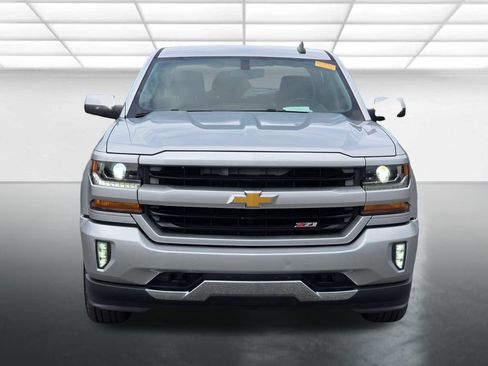 Used 2017 Chevrolet Silverado 1500 LT w/ All Star Edition AWD/4WD image 12