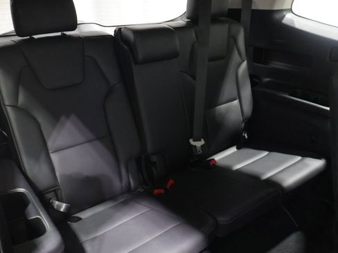 Used 2025 Kia Telluride S AWD/4WD image 22