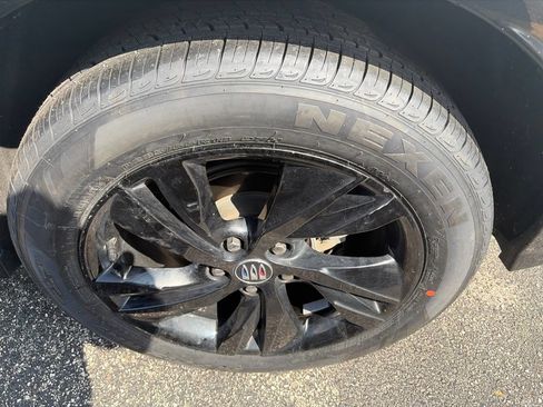 Used 2024 Buick Encore GX Sport Touring FWD image 29