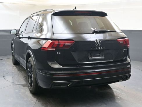 Certified 2024 Volkswagen Tiguan SE R-Line image 4