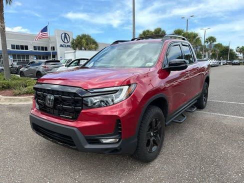 Used 2025 Honda Ridgeline Black Edition image 2