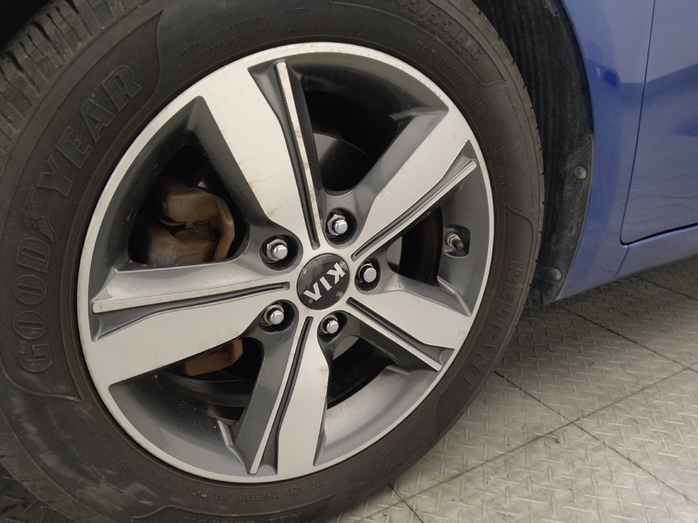 Used 2018 Kia Forte S FWD image 31