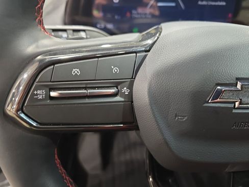 New 2025 Chevrolet Equinox EV RS w/ LPO, Illumination Package image 18