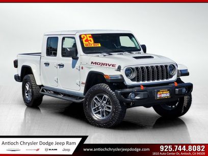 Certified 2025 Jeep Gladiator Mojave