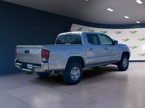 Used 2021 Toyota Tacoma SR image 3