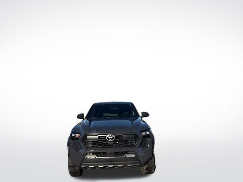 Used 2024 Toyota Tacoma TRD Off-Road w/ TRD Off Road Upgrade Package image 9