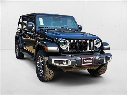 New 2025 Jeep Wrangler Sahara image 7