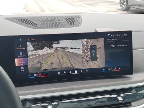 Certified 2025 BMW X5 xDrive40i w/ M Sport Package image 17