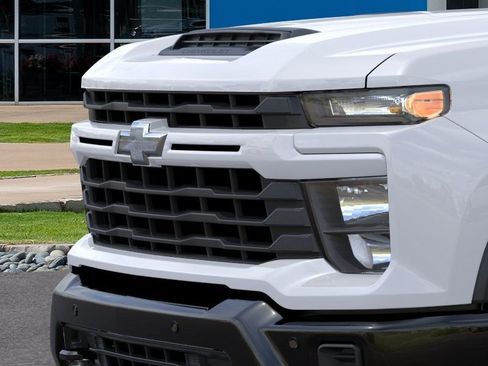 New 2026 Chevrolet Silverado 2500 Custom image 13
