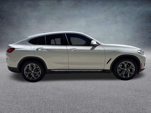 Used 2022 BMW X4 xDrive30i w/ Premium Package 2 image 7