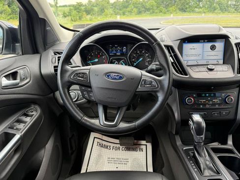 Used 2019 Ford Escape SEL AWD/4WD image 12