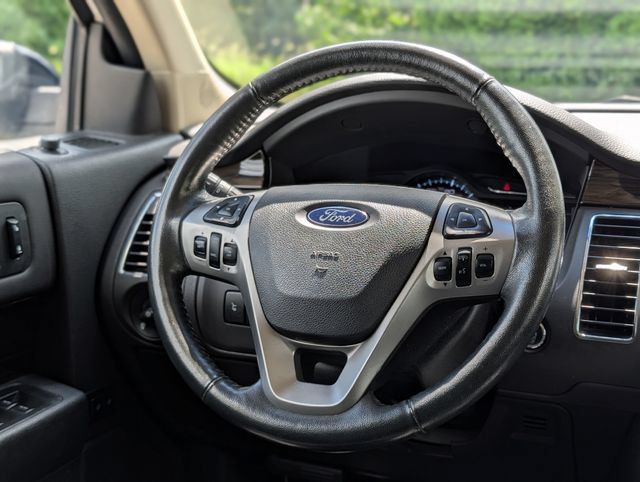Used 2019 Ford Flex SEL w/ Equipment Group 202A FWD image 14