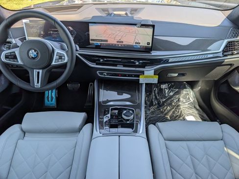 New 2026 BMW X5 M60i w/ Executive Package AWD/4WD image 15