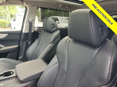 Used 2025 Acura MDX FWD w/ Technology Package image 17