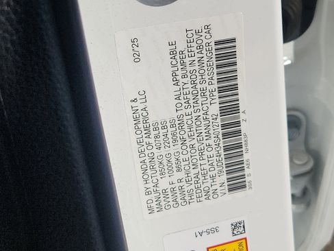 Certified 2025 Acura Integra A-Spec image 28