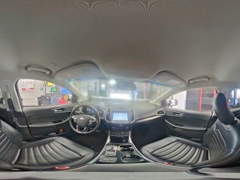 Used 2019 Ford Edge SEL w/ Equipment Group 201A image 10