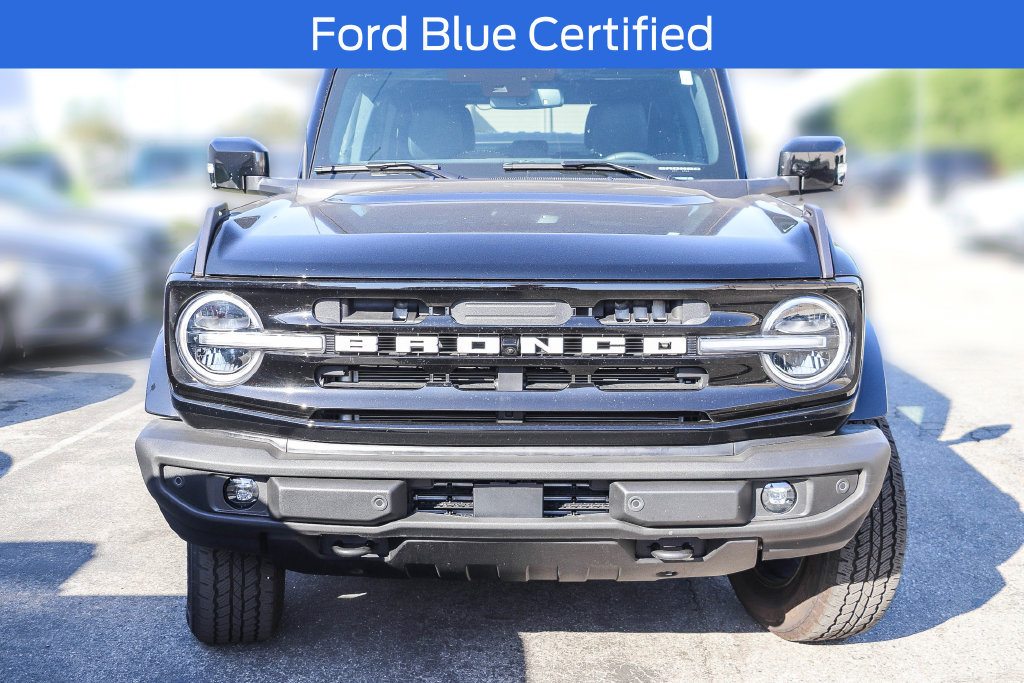Certified 2025 Ford Bronco Outer Banks AWD/4WD image 2