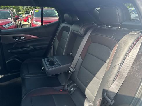 Used 2024 Chevrolet Equinox EV RS image 32