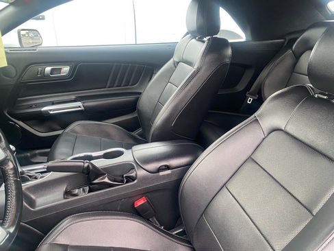 Used 2023 Ford Mustang Premium image 21