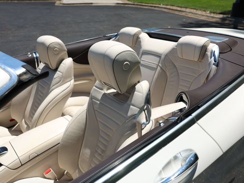 Used 2019 Mercedes-Benz S 560 Cabriolet w/ Premium Package image 4