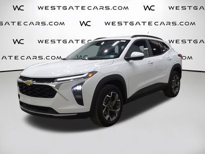 Used 2024 Chevrolet Trax LT