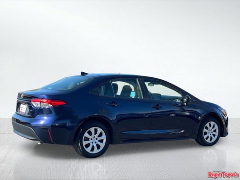 Certified 2024 Toyota Corolla LE FWD image 7