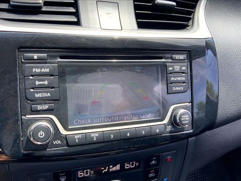 Used 2018 Nissan Sentra SV FWD image 24