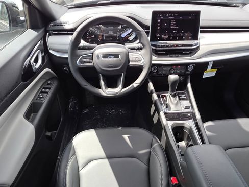 New 2026 Jeep Compass Limited image 10