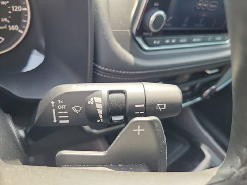 Used 2024 Nissan Rogue SV w/ SV Premium Package AWD/4WD image 28